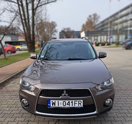 Mitsubishi Outlander cena 35900 przebieg: 204000, rok produkcji 2012 z Warszawa małe 56